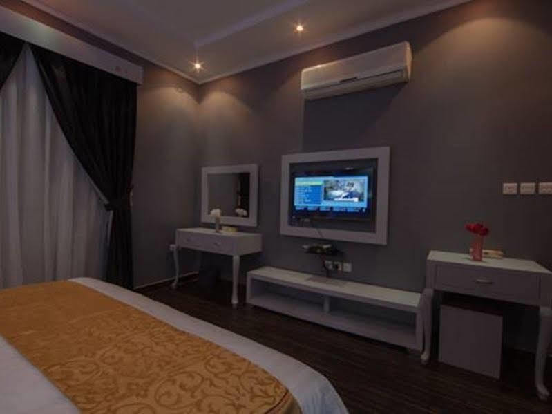 Taleen Alsahafa Hotel Apartments Эр-Рияд Экстерьер фото